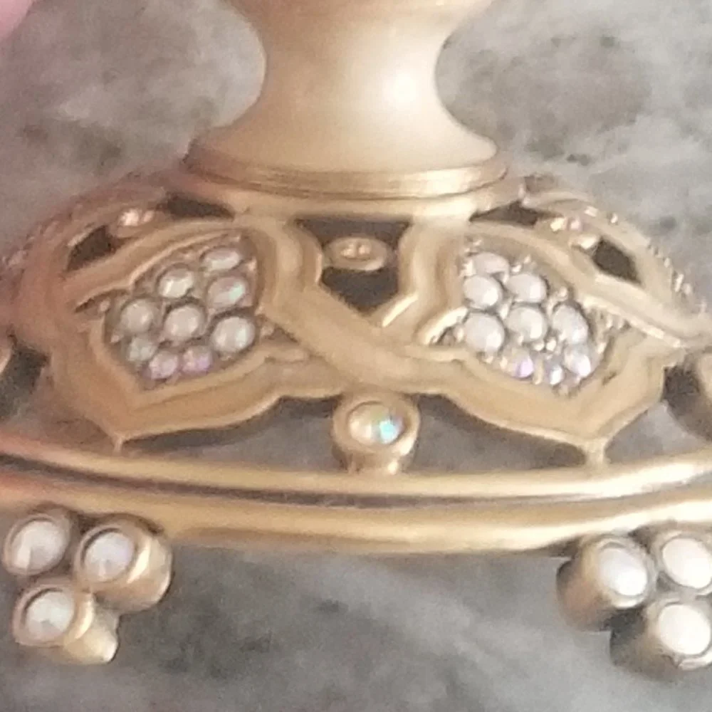 JAY STRONGWATER SHELL SHAPED SCROLL CRYSTAL ENAMEL VANITY SOAP DISH JEWELRY TRAY